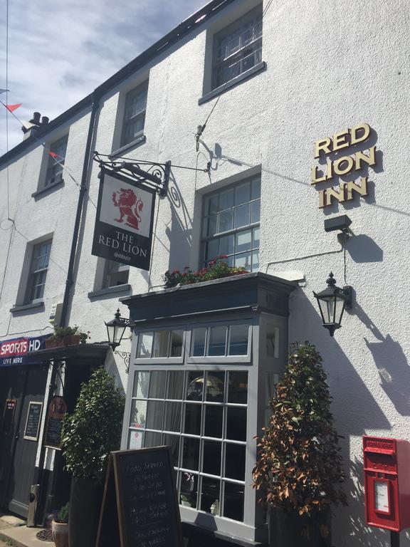 Red Lion Hotel